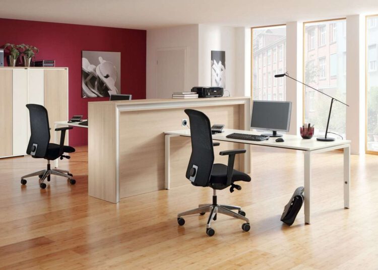 Büromöbel Pensum